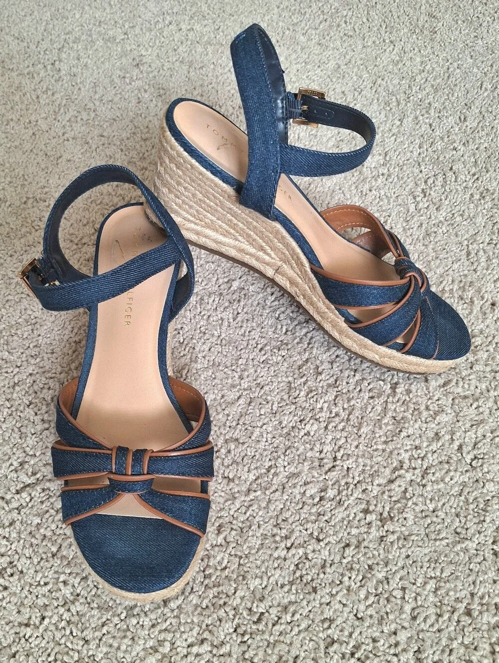 Tommy Hilfiger Gazeiy Blue Denim Espadrille Wedge Sandals Faux Brown Leather 7